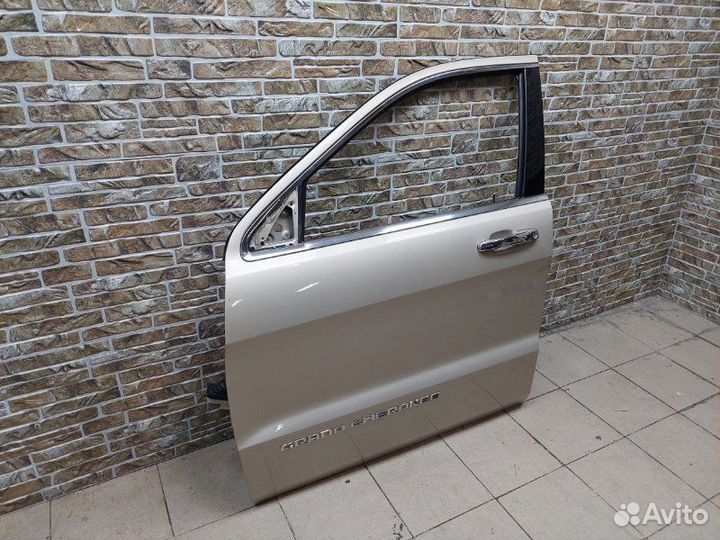 Дверь передняя левая Jeep Grand Cherokee