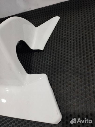 Накладка (крышка) на зеркало правого Volvo FH5