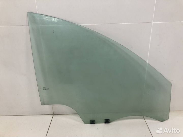 Стекло двери передней правой Renault Logan 2 2014
