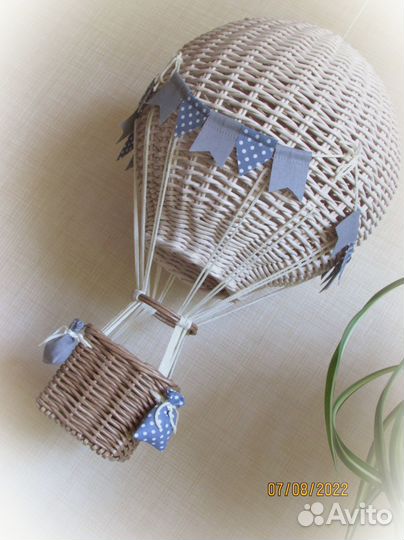 Воздушный шар плетеный