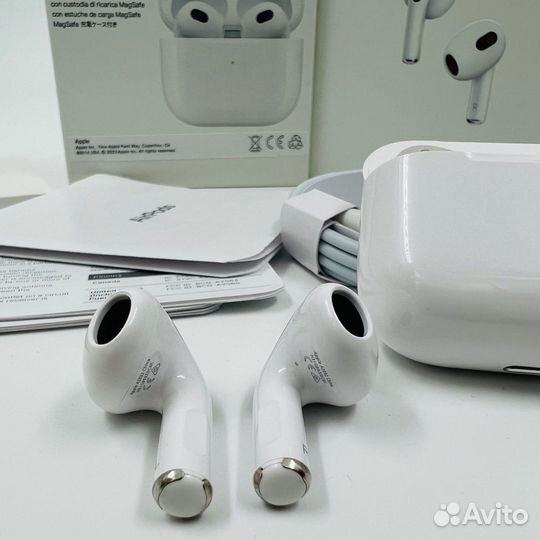 Apple AirPods 3 (Premium) + чехол
