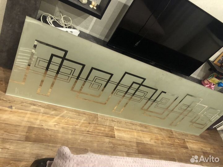 Зеркальная вставка от раздвижных дверей