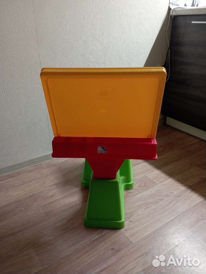 Стул для кормления и парта