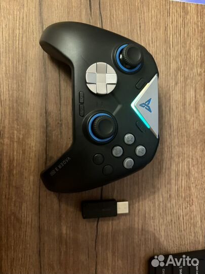 Джойстики Flydigi и MSI