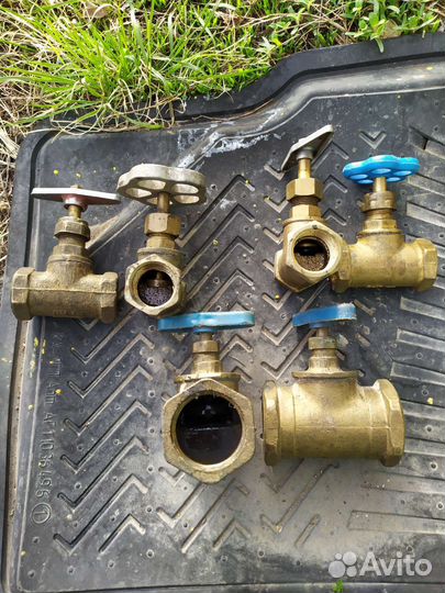 Кран бронзовый (вентиль)