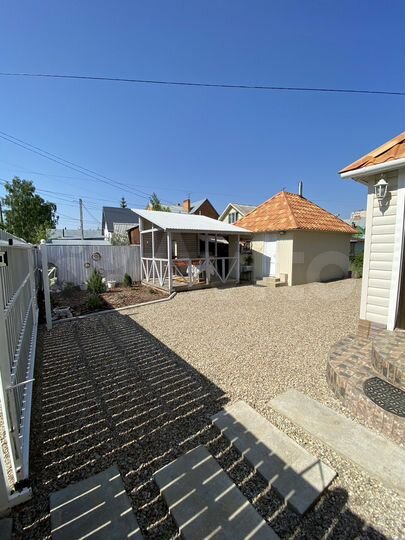 Дом 140 м² на участке 4 сот.