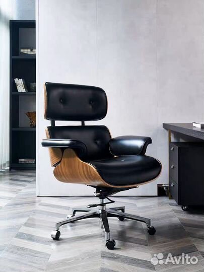 Дизайнерское кресло