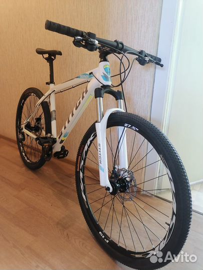 Горный велосипед на 27.5 колесах