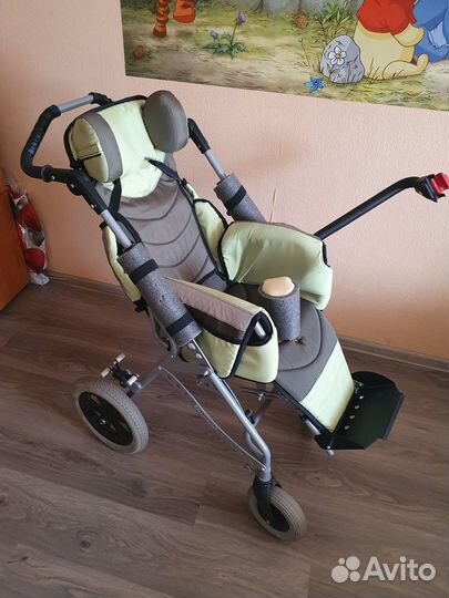 Коляска для детей с дцп