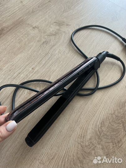 Выпрямитель для волос