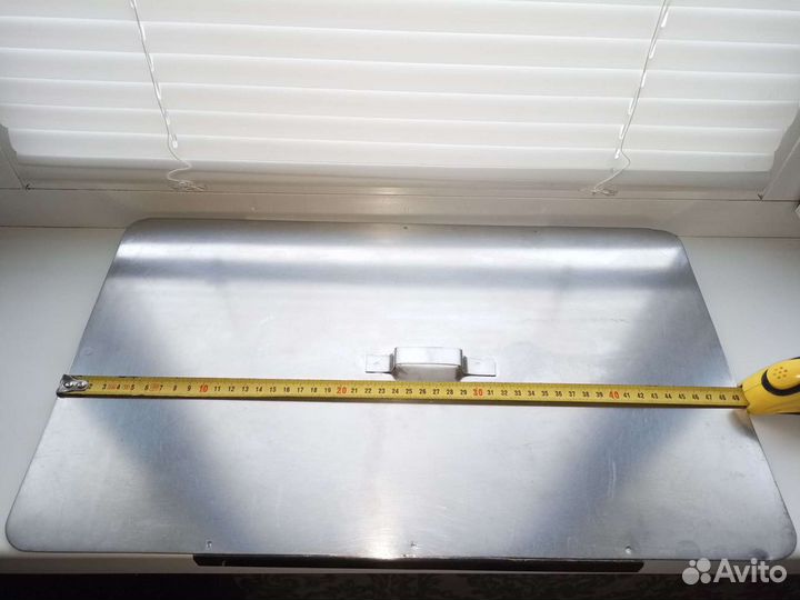 Крышка с бортами