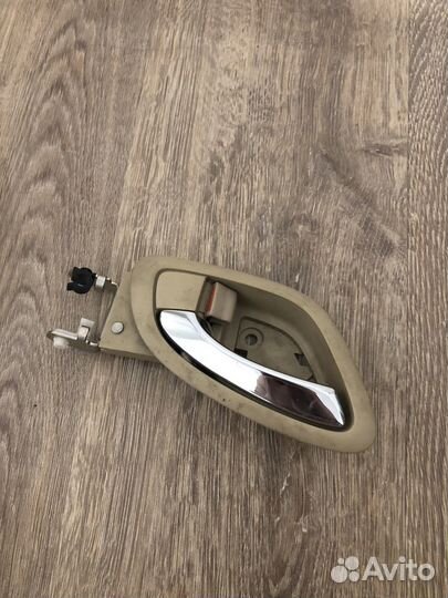 Ручка открывания дверей салона