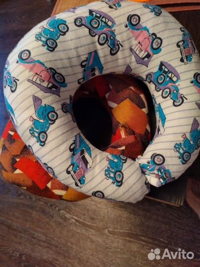 Подушка для путешествий