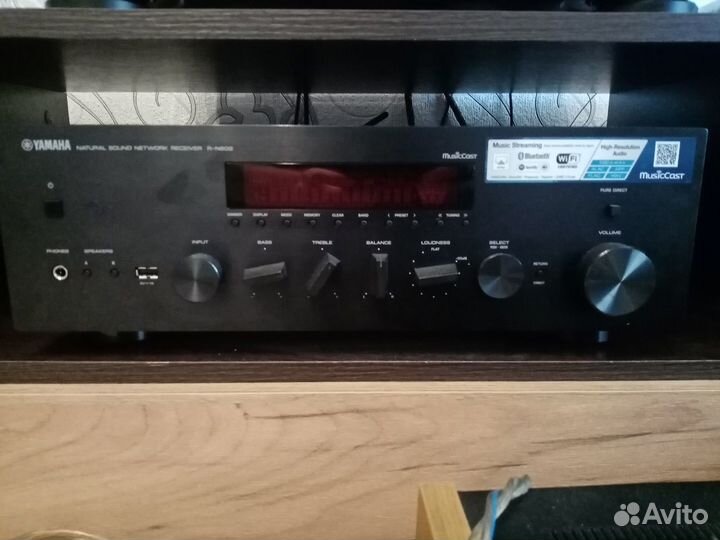 Продам стереоресиер Yamaha R-N602