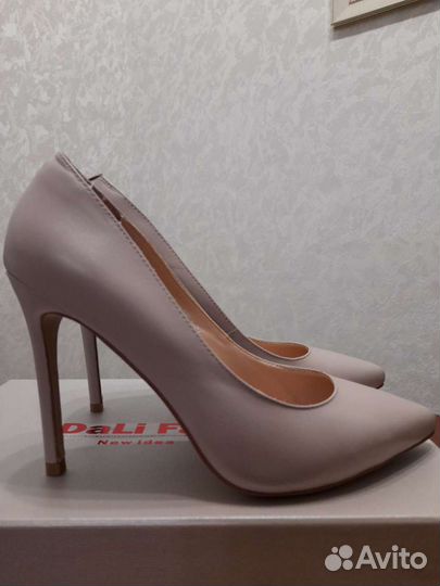 Туфли лодочки 37