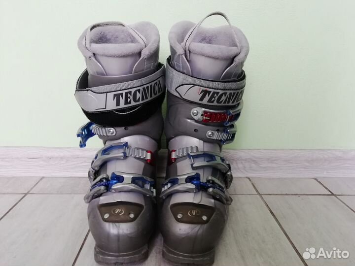 Горнолыжные ботинки 36 размер
