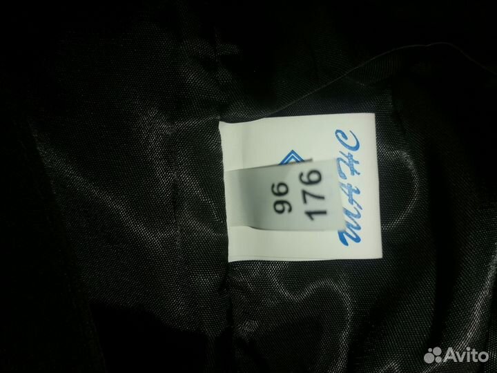 Костюм школьный Шанс. Рост 176.Размер 48