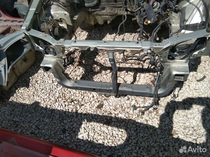 Телевизор Вольво S40