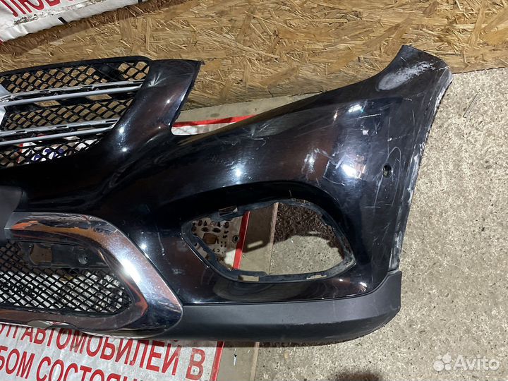 Передний бампер на Mercedes Benz GLC