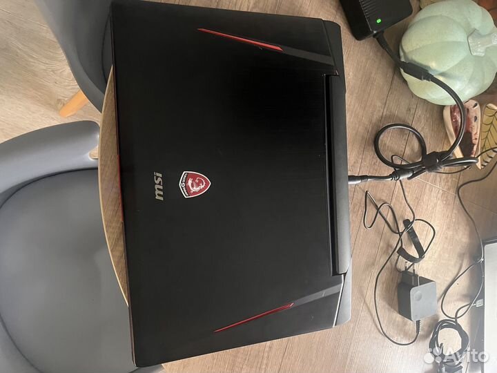 Ноутбук msi gt80s 6qe