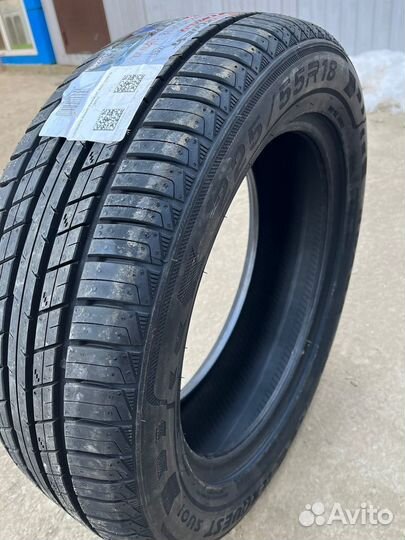 RoadX RXQuest SU01 255/40 R21 и 265/40 R21 109Y
