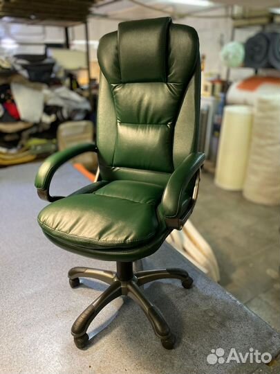 Компьютерное кресло