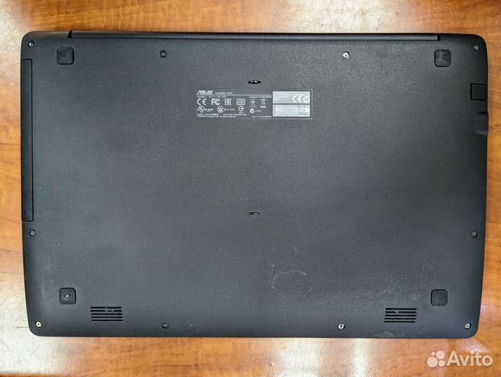 Ноутбук Asus F553M
