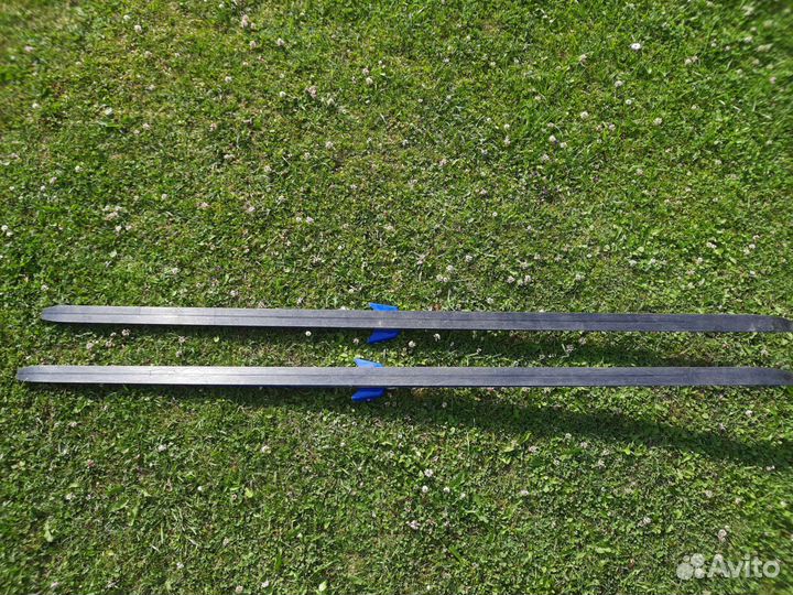 Беговые лыжи