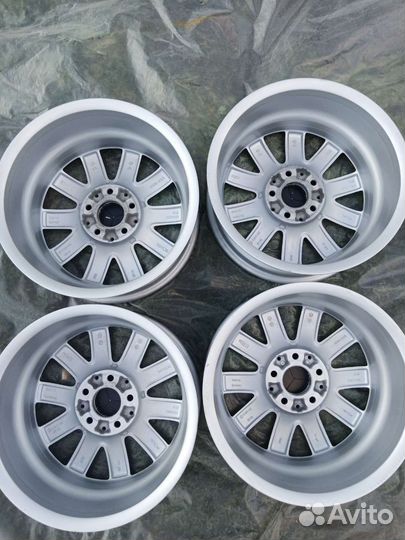 Комплект литых дисков