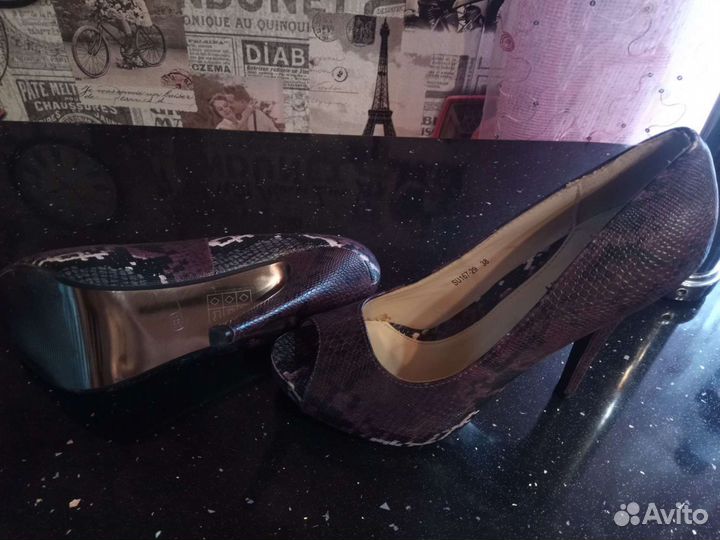 Туфли новые женские 38 размер