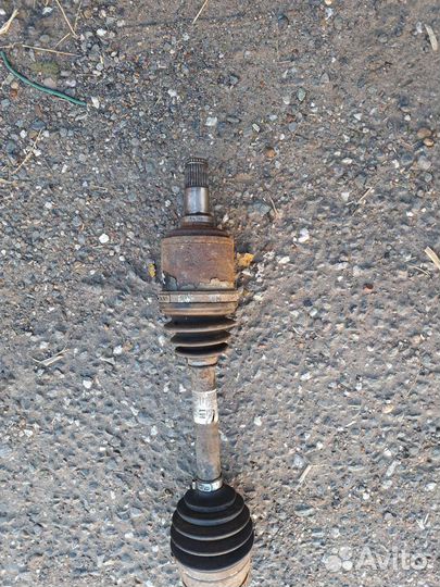 Привод левый Ссанг Йонг Актион Нью бенз МКПП 2WD 2