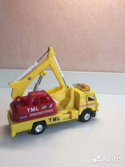 Модель экскаватора