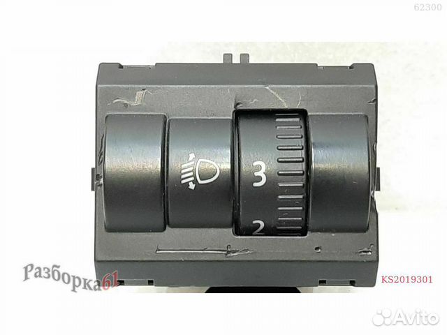 Регулятор корректора фар skoda roomster. есть цара