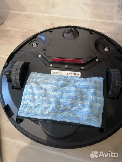 Продам робот пылесос enchen