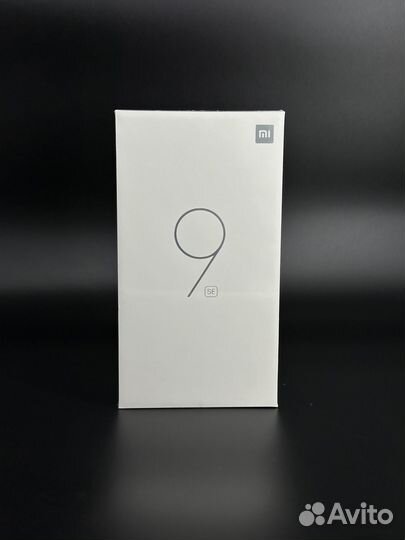 Xiaomi Mi 9 SE, 6/128 ГБ