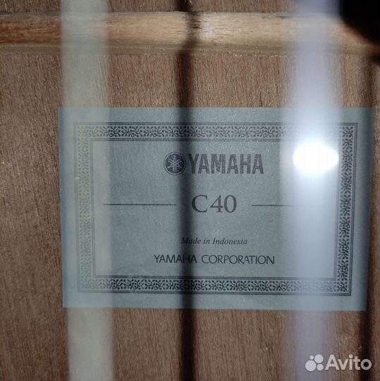 Гитара Yamaha c40