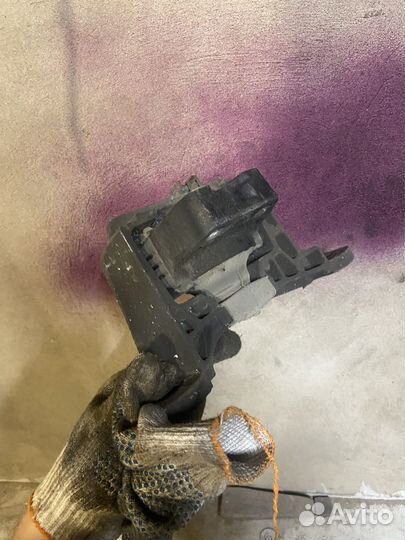 Крепление подушка двигателя ford focus 2 2.0