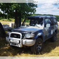 Hyundai Galloper 2.5 MT, 1997, 400 000 км, с пробегом, цена 250 000 руб.