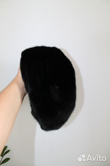 Берет женский норковый