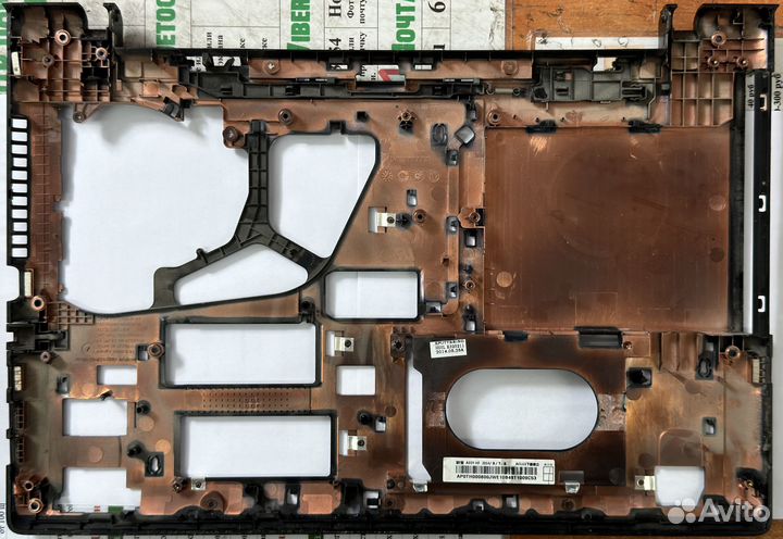 Ноутбук Lenovo G50-30 / G50-45 / G50-70 в разборе