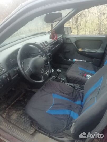 Запчасти б/у Opel Vectra A седан 1.8 i KAT (C18NZ)