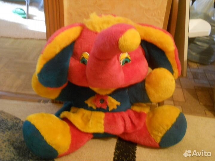 Игрушки, стульчик, самокаты, ходунки