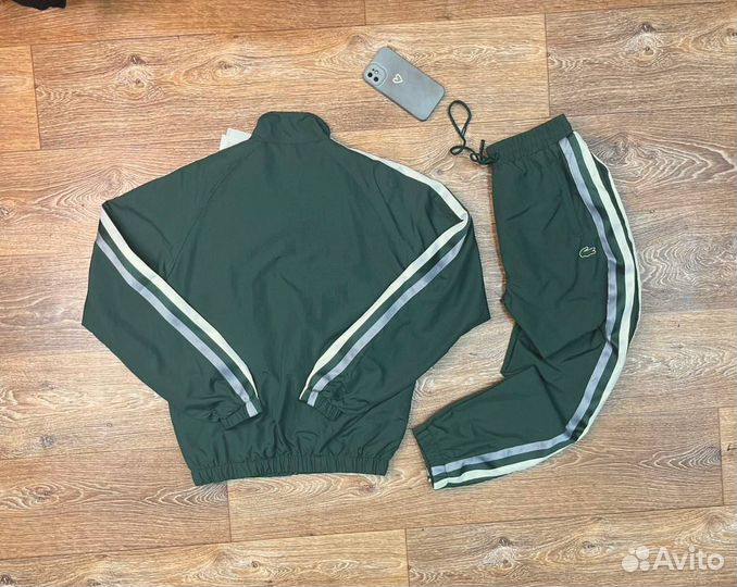 Спортивный костюм