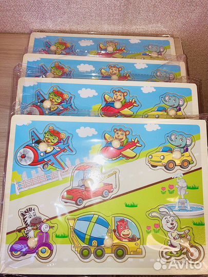 Развивающая игрушка детям (новая)