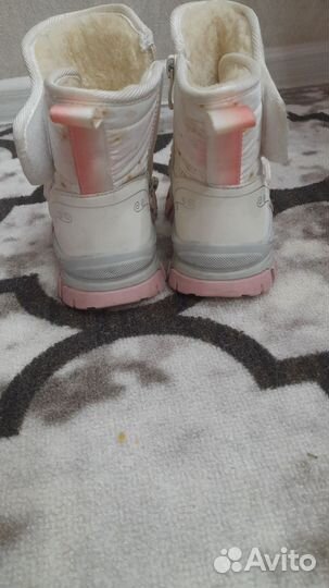 Ботинки зимние детскик 25