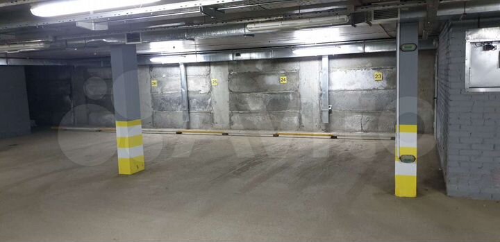 Машиноместо, 14 м²