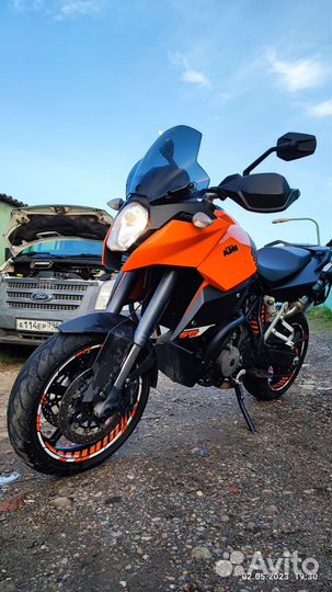KTM 990 supermoto T 2012