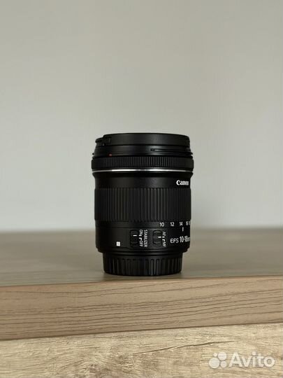 Canon EF-S 10-18mm f/4.5-5.6 IS STM (как новый)