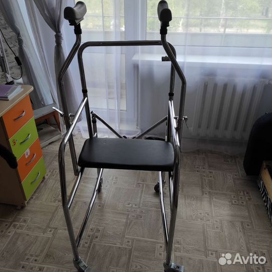 Ходунки для взрослых