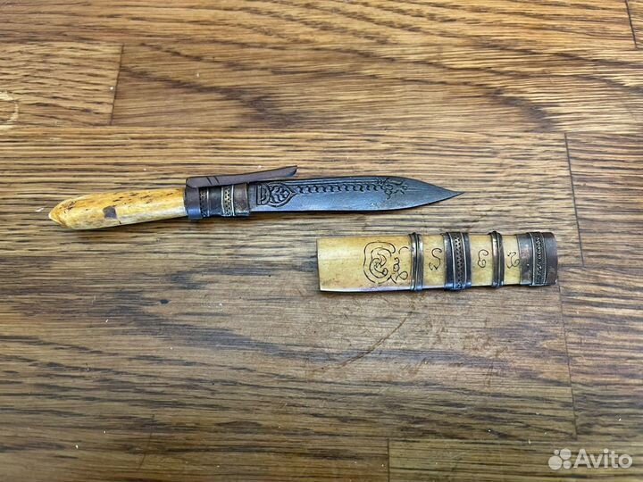 Из коллекции. Стариный сувенир